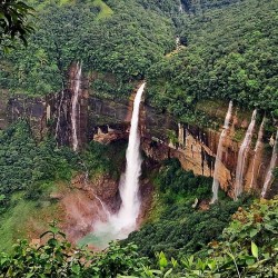 Meghalaya 6N/7D (2N Kolkata, 2N Shillong, 2N Guwahati)