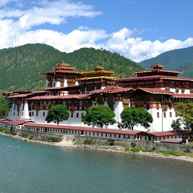 Гангток Китай. Amankora Bhutan. Кантрихуманс Непал и бутан.